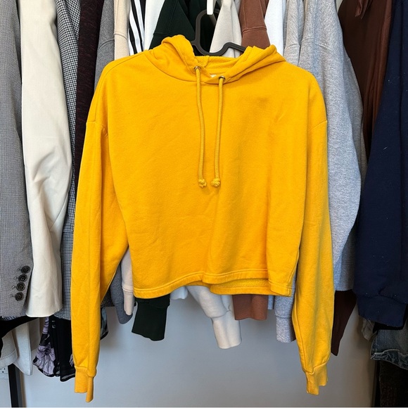 HM | Cropped Fleece Hoodie - Picture 4 of 5